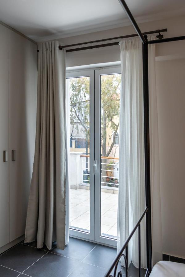 Konstantino'S Corfu Marina View Apartment コントカリ エクステリア 写真